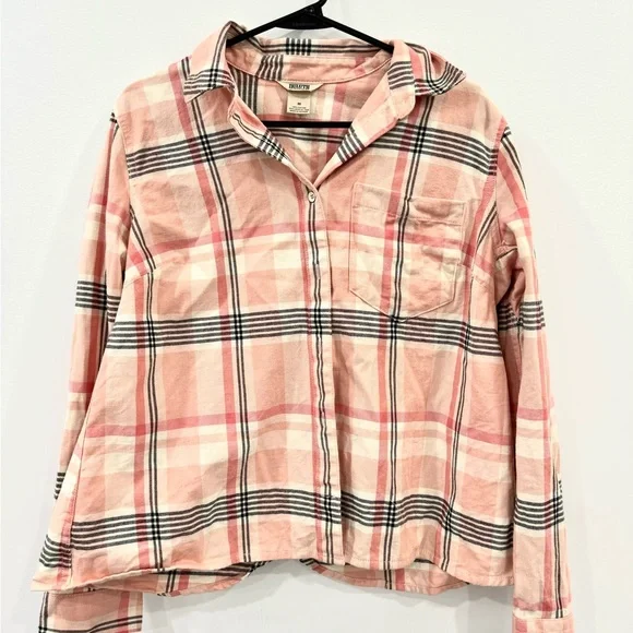 SOLD Duluth Trading Co Flannel Pink Plaid Shirt Womens Size M - Picture 1 of 6